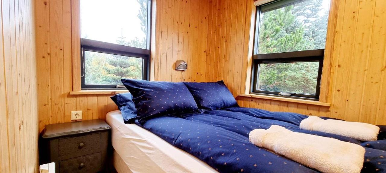 Dixon Cabin Nr. 7 / Dixon Sumarhus Nr. 7 @Kirkjubraut Villa Talknafjordur Exterior photo